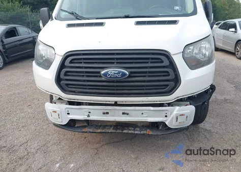 2016 Ford Transit z USA, uszkodzony, nr VIN 1FTYE1ZG1GKB07227